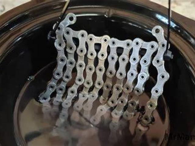 Waxed Chain Service